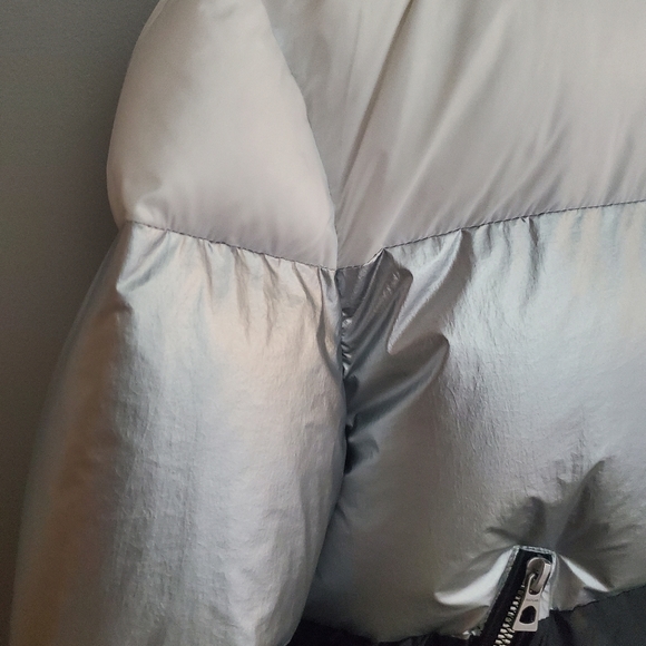 ☕️ Take 50% Off Rudsak Down Puffer Coat - Picture 2 of 12